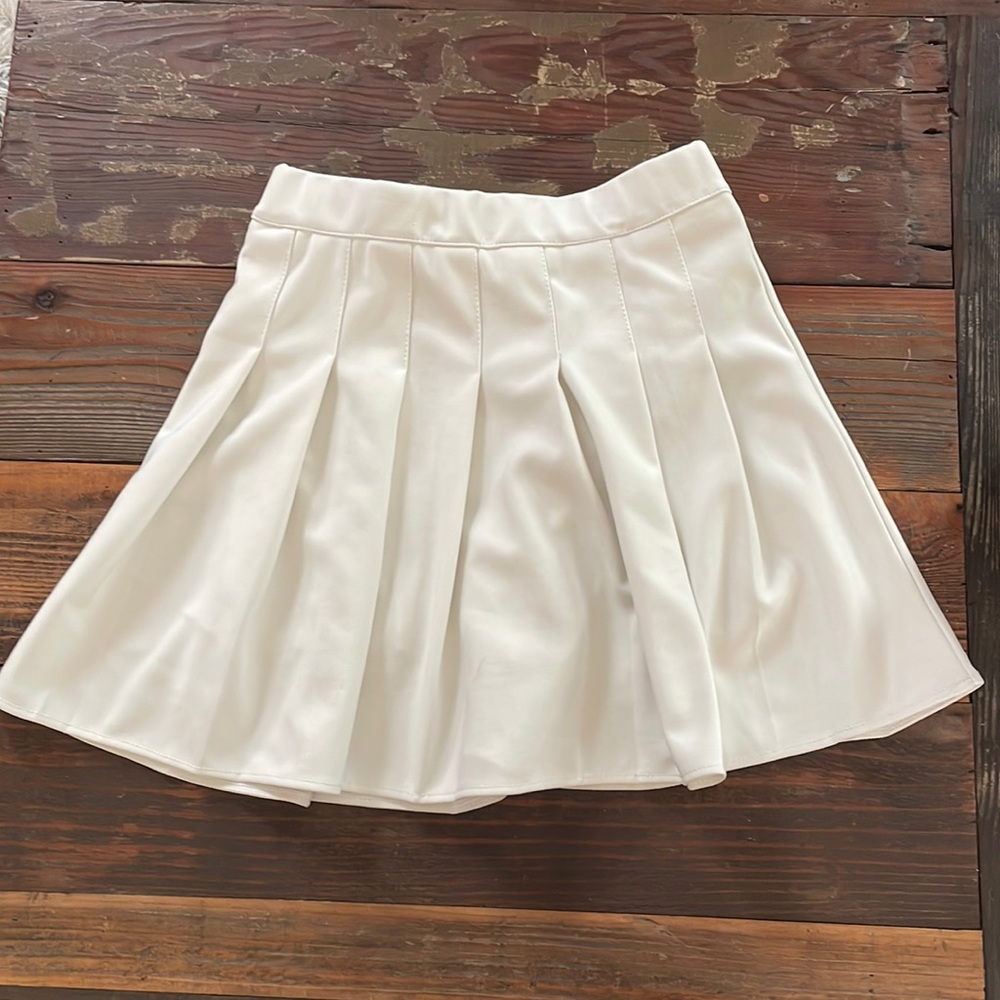 White XS skirt